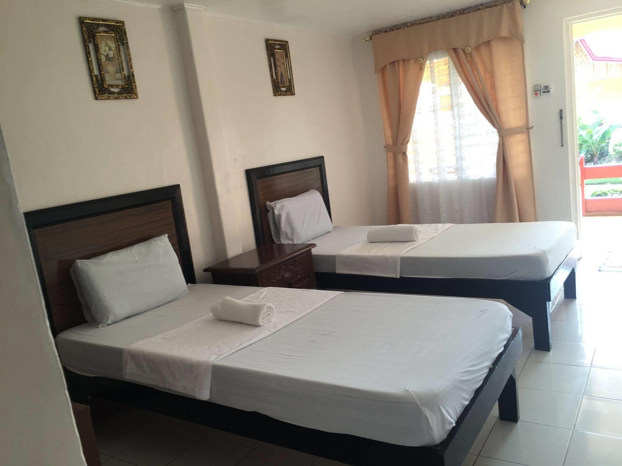 Bayview Inn Ormoc Ngoại thất bức ảnh