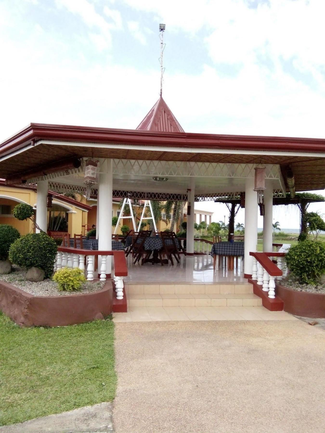 Bayview Inn Ormoc Ngoại thất bức ảnh